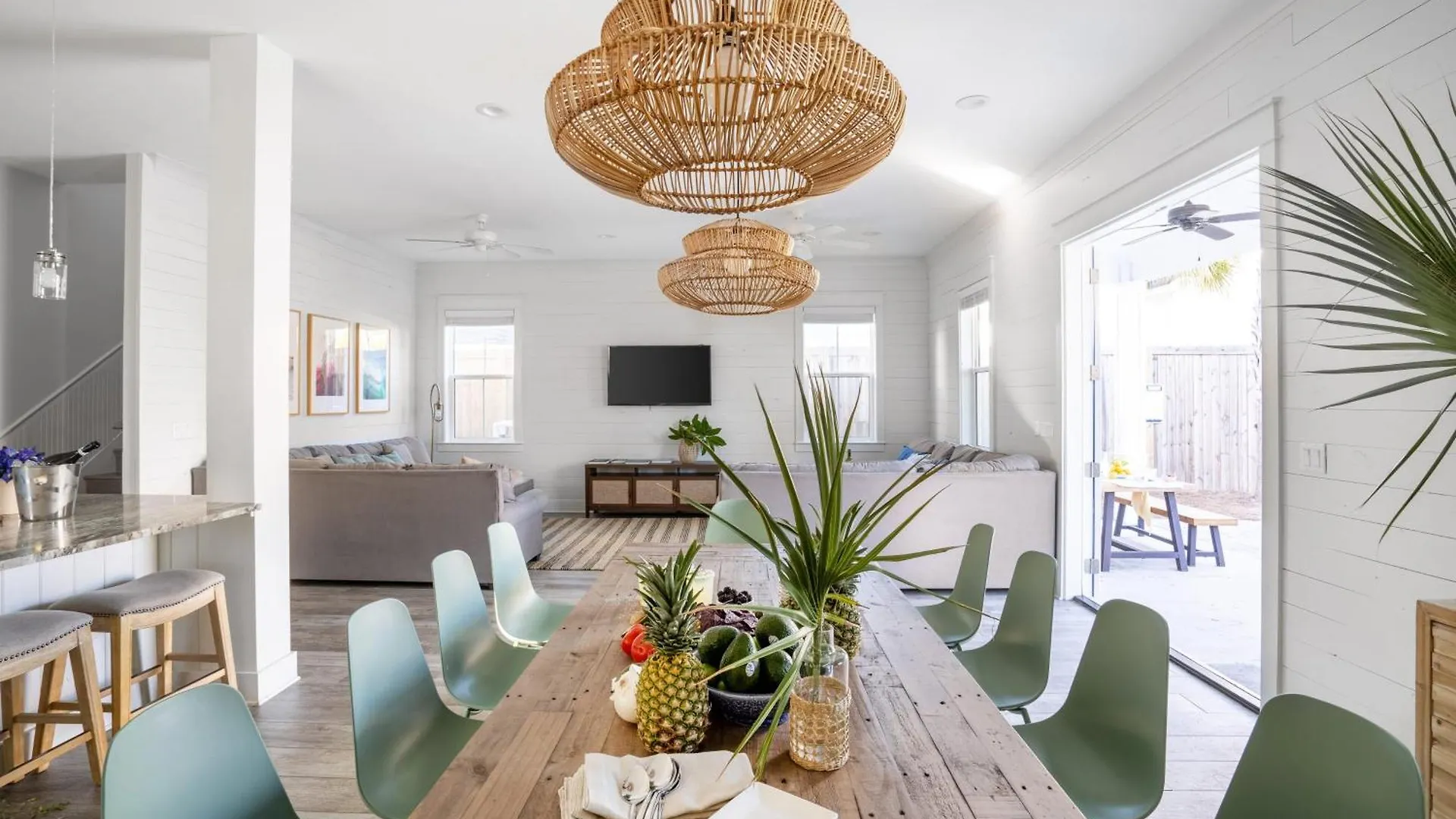 Lyle By Avantstay Chic Beach House W Pool Hot Tub Walking Distance To Ocean Destin United States